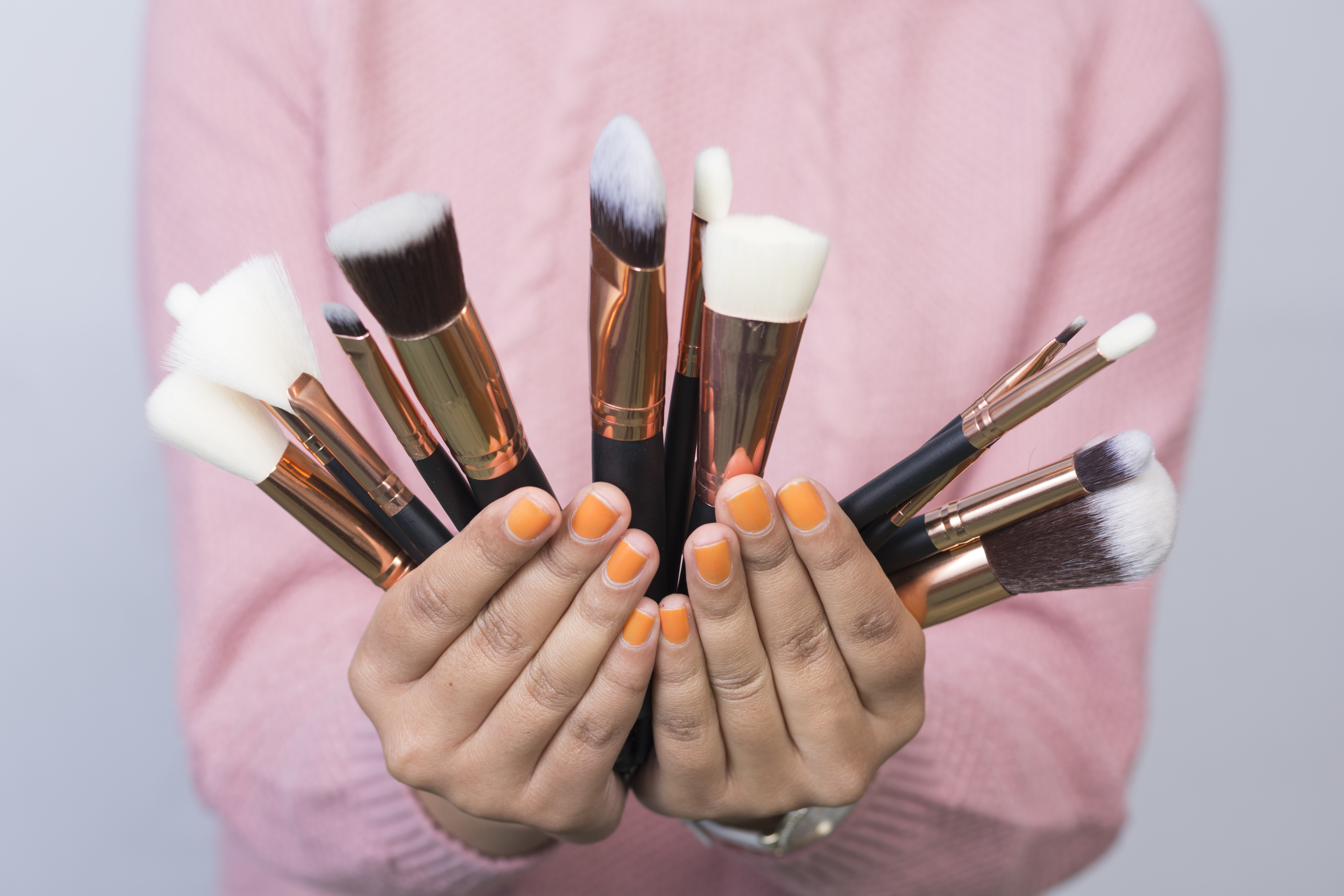 How to clean your make up brushes